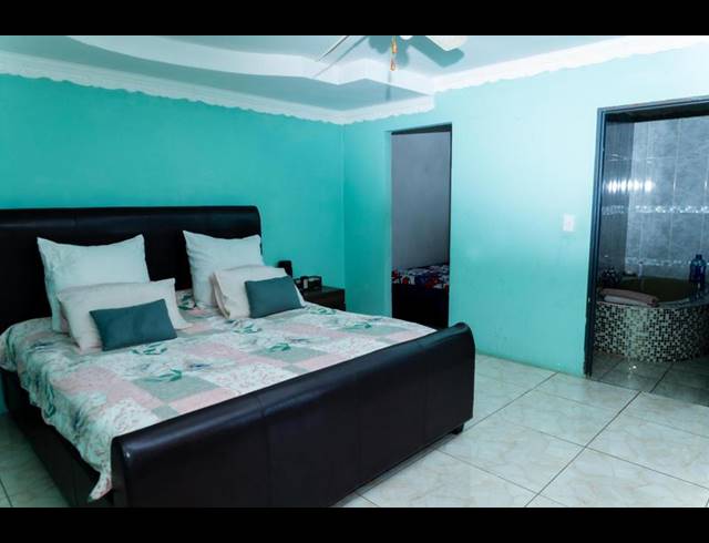 4 BEDROOM HOUSE FOR SALE IN VAN DYK PARK